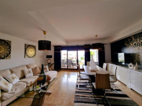 2305 - Luxury villa with sea view and pools, San Roque